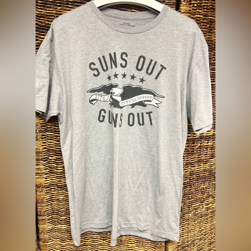 Grunt Style- Mens New with‎ tags-  XLarge, Suns Out Guns Out